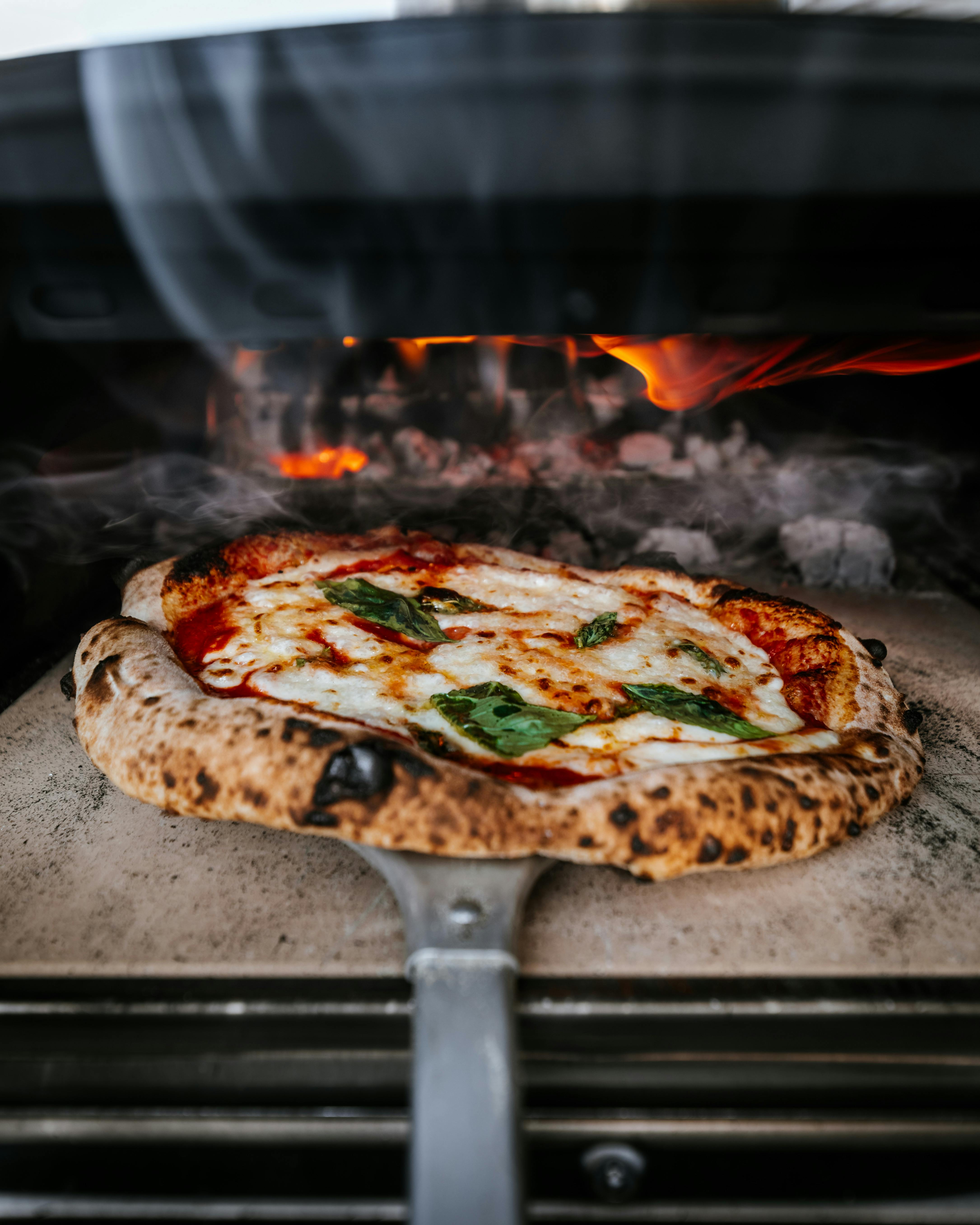 Wood-Fired Burrata Pizza Perfection with BLATOMIC Ovens